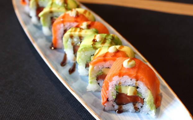 Asturias con palillos en el Día Internacional del Sushi