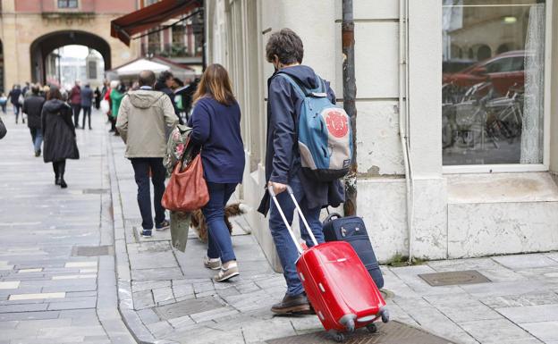 «En Asturias no hay 'turismofobia', somos un destino líder»