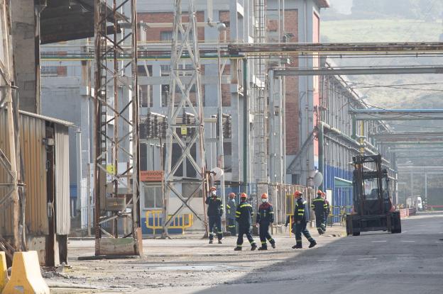 La Audiencia Nacional ultima apartar a Riesgo de la gestión de Alu Ibérica ante su deterioro