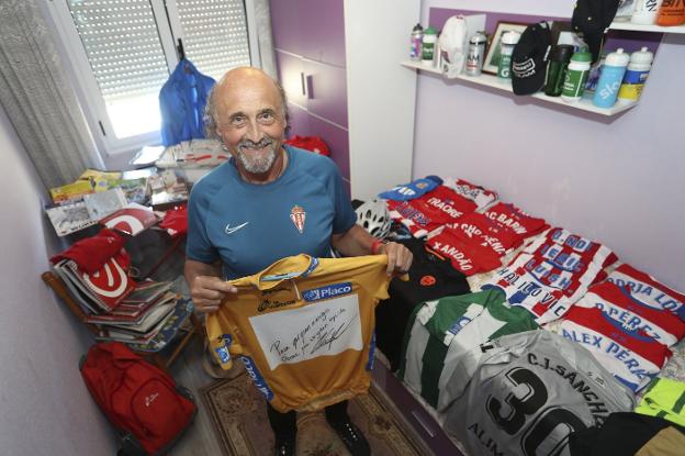 «El Sporting ha sido mi otra casa, una vida de 33 años que ya se terminó»