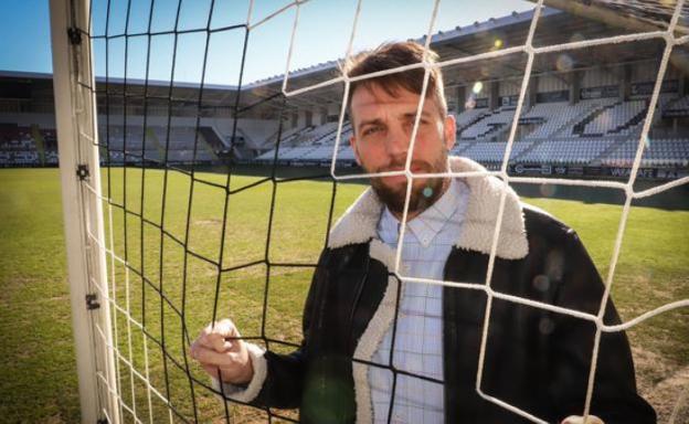 «Espero que el Real Oviedo vuelva a Primera División»