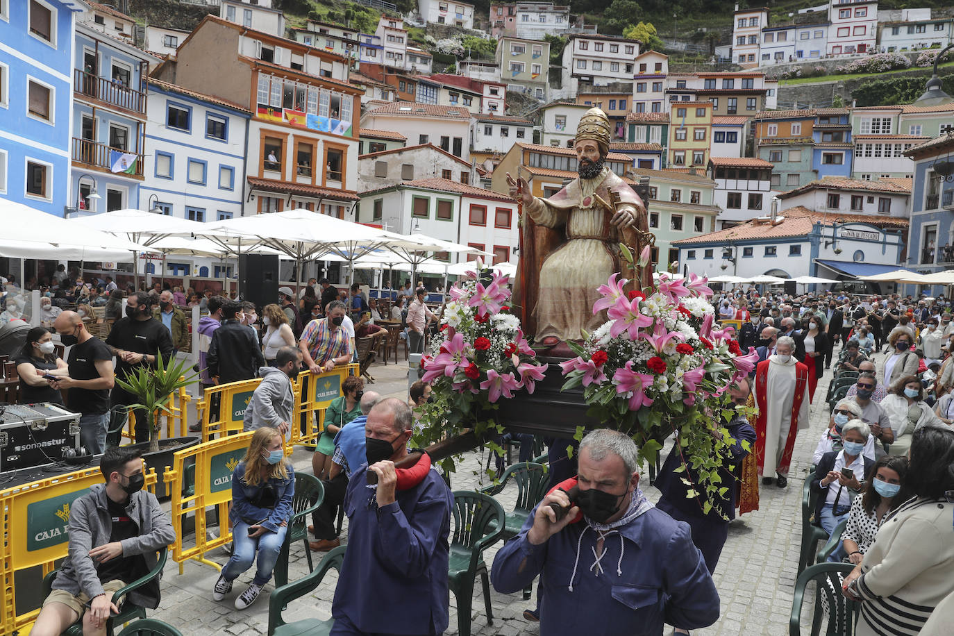 Cudillero, de tiros largos con L'Amuravela