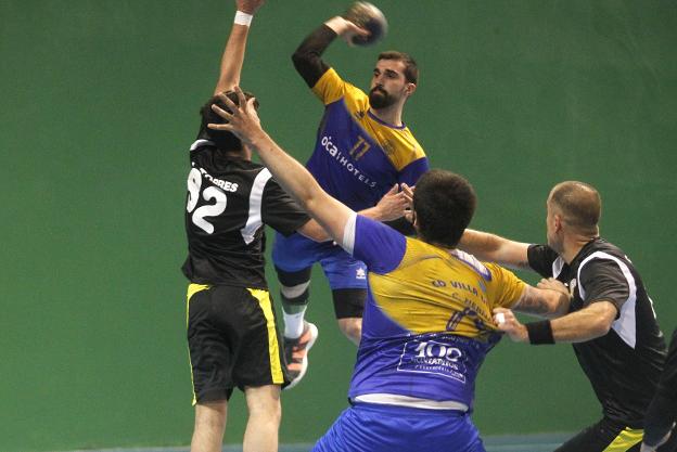 El Toscaf Atlética avanza en su esqueleto para el próximo curso