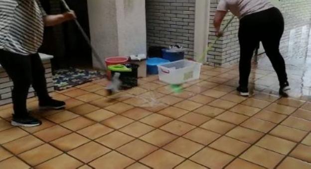 Los vecinos, hartos de los graves daños en pisos de Vipasa