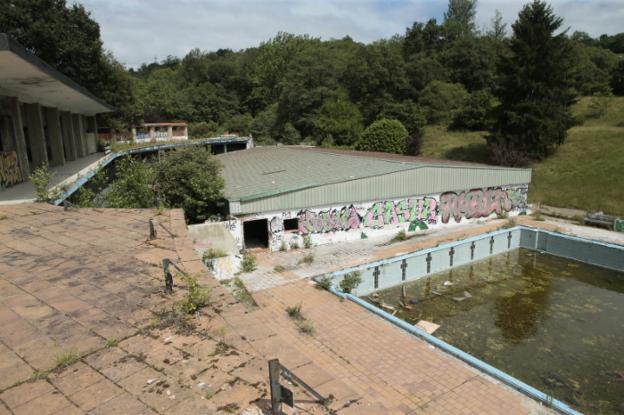 Langreo reserva dos millones de su remanente para recuperar la zona deportiva de Pénjamo