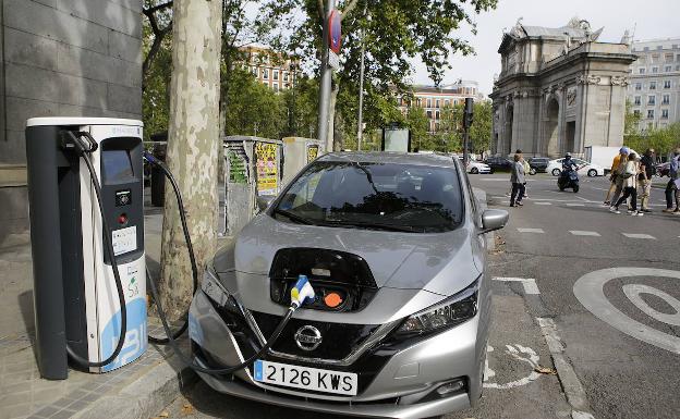 La UE sopesa poner fin a la venta de coches con motor de combustión en 2035