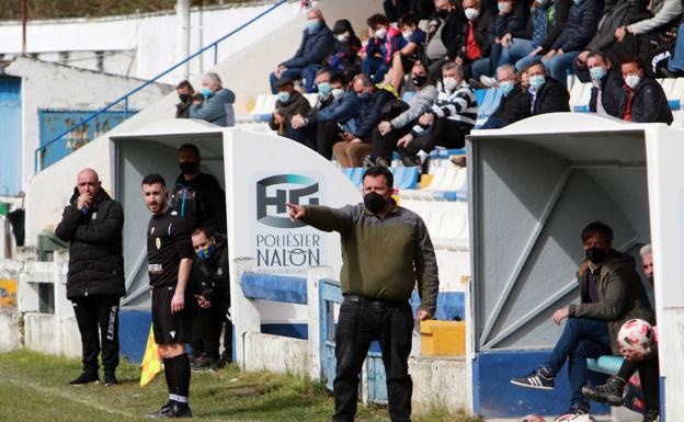 El Real Avilés completa el cuerpo técnico con los fichajes de Adrián Corte y Álex Garaot