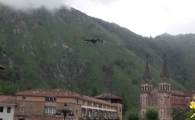 Un nuevo dron en Asturias para mejorar el rastreo en zonas muy amplias y poco accesibles