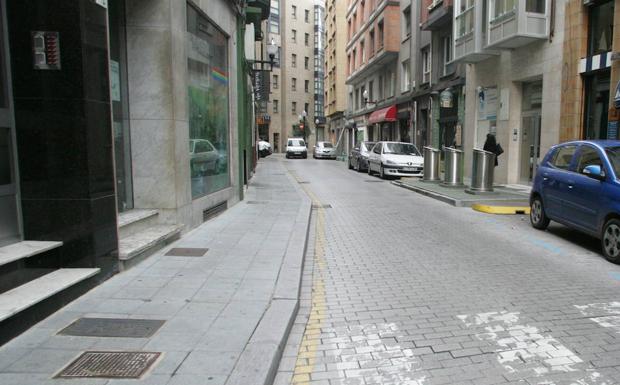 Las calles Zamora, Linares Rivas y Blanca de los Ríos de Gijón, sin coches los fines de semana de verano