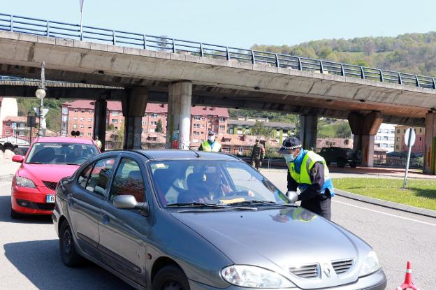 Un gran número de asturianos se ha interesado ya por la posible devolución de las multas en el confinamiento