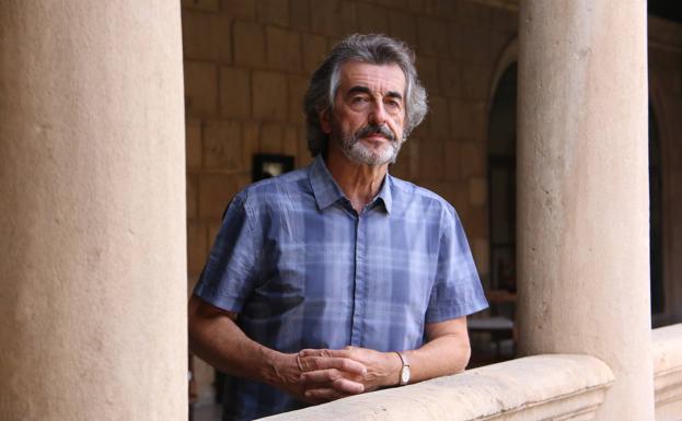 «Hay que buscar acuerdos con ganaderos y apicultores para la conservación del oso»