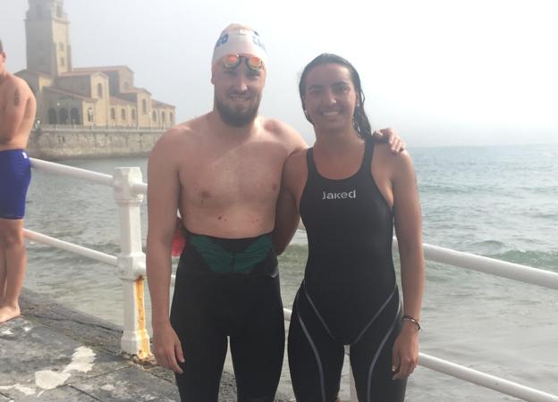 Conde y Alzaga imponen su ley en la Travesía Playa de San Lorenzo