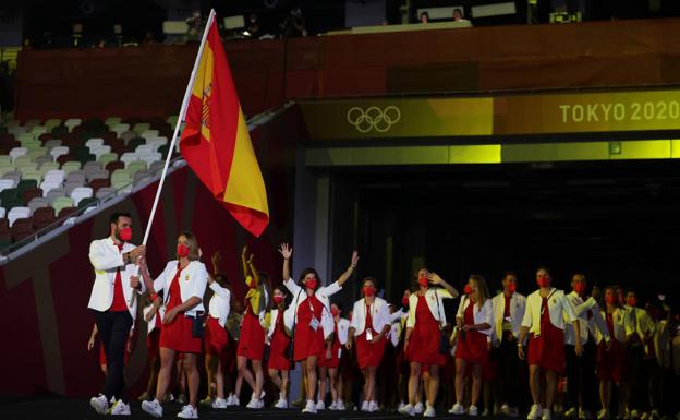 Craviotto y Belmonte, dos emocionados abanderados españoles en Tokio