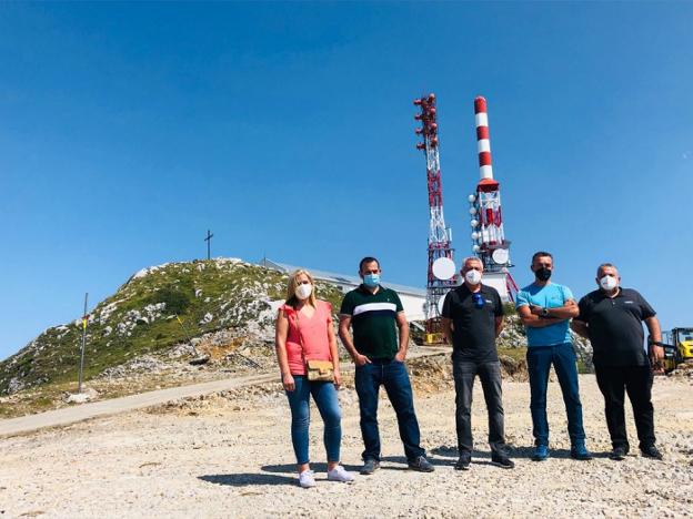 La Vuelta supervisa las obras en el Gamoniteiru