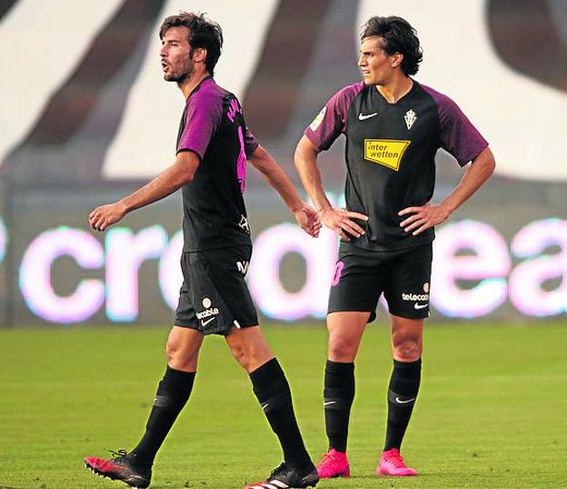 El Sporting apuesta por el negro para su segunda equipación