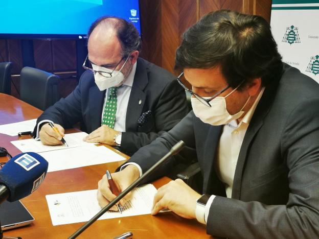 La Universidad de Oviedo fía a la vacunación que el inicio de curso pueda ser ya presencial