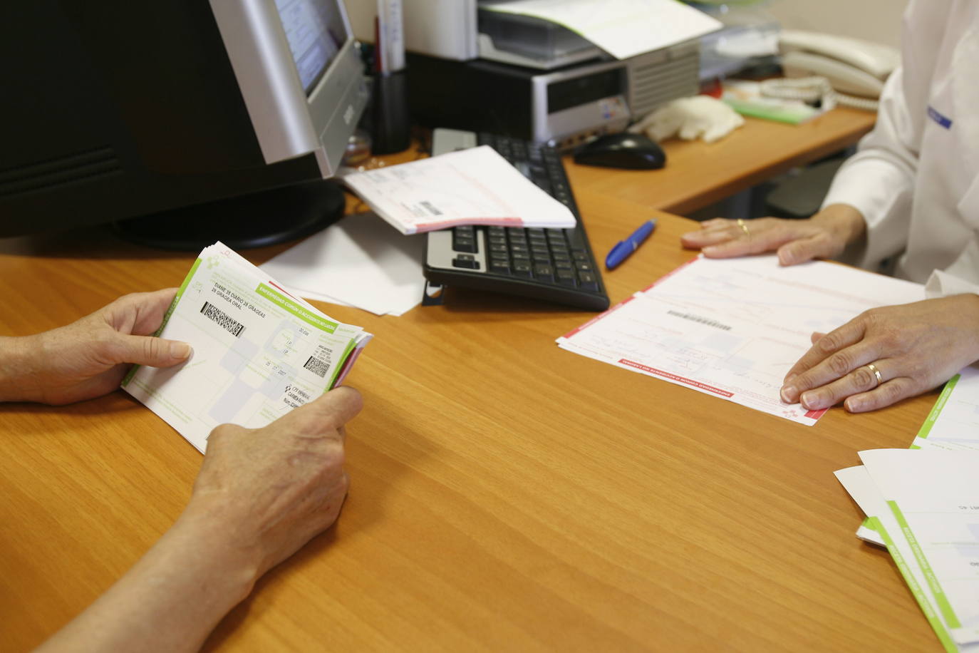 Las bajas baten récords en Asturias por la pandemia y retrasos en la diagnosis