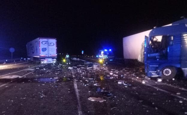 Un camionero de Ujo fallece en Huesca en una colisión múltiple