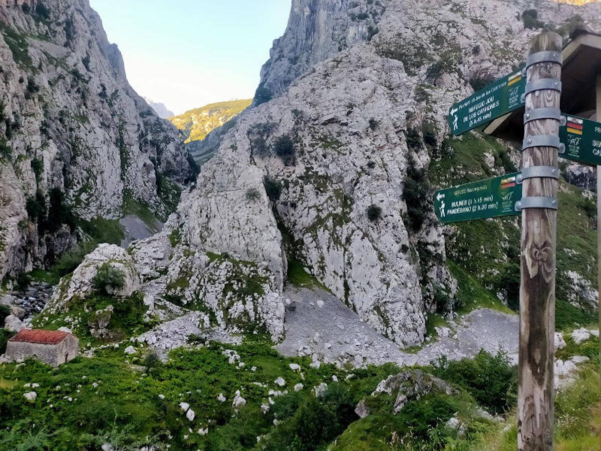 Paisajes con encanto por los senderos y rutas de Asturias