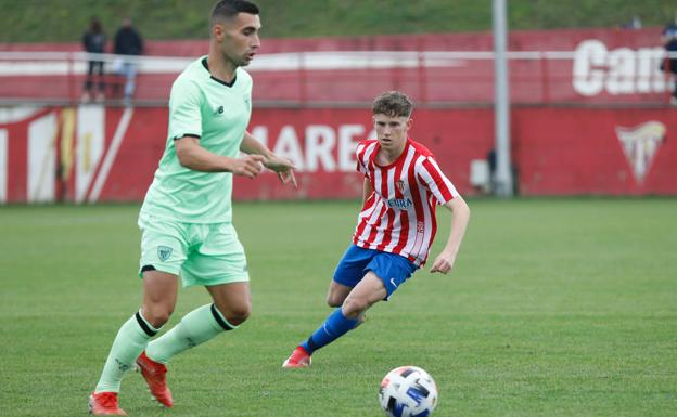 El Sporting B empata contra el Bilbao Athletic en su estreno