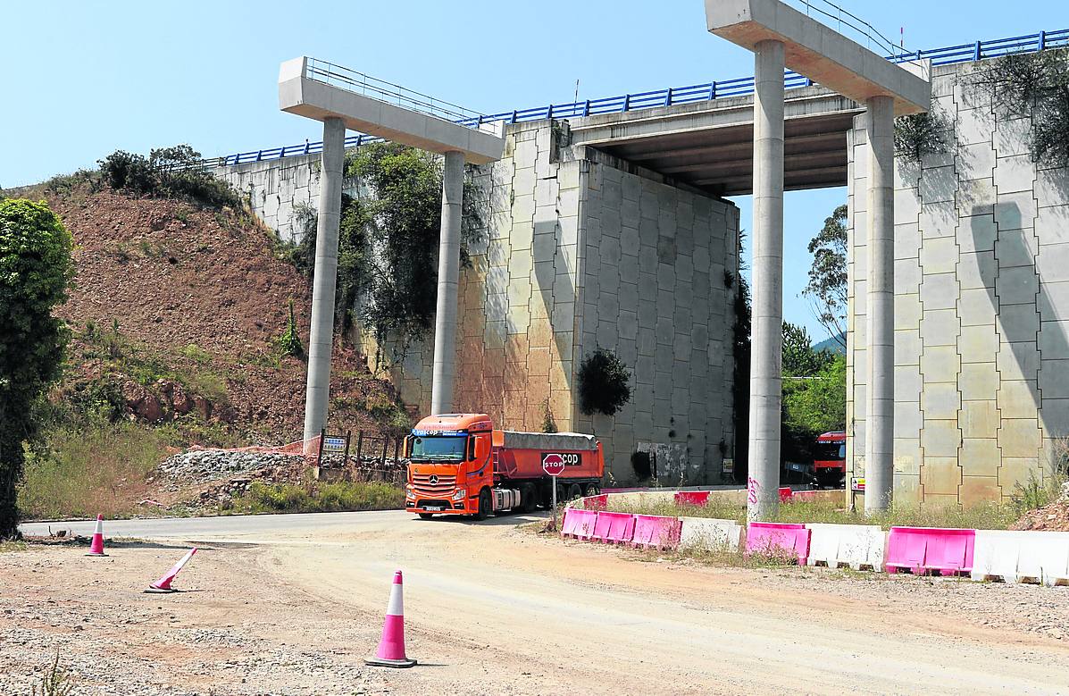 Salas volverá a sufrir un corte de tráfico en la carretera N-634 a partir del martes