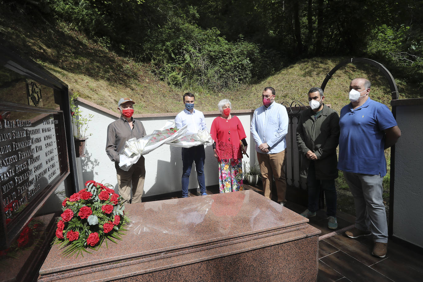 Homenaje a las víctimas de La Bornaína contra el «ataque de revisionismo histórico»