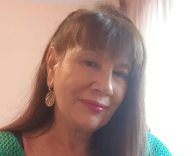 Poeta de fondu alientu y raigañu