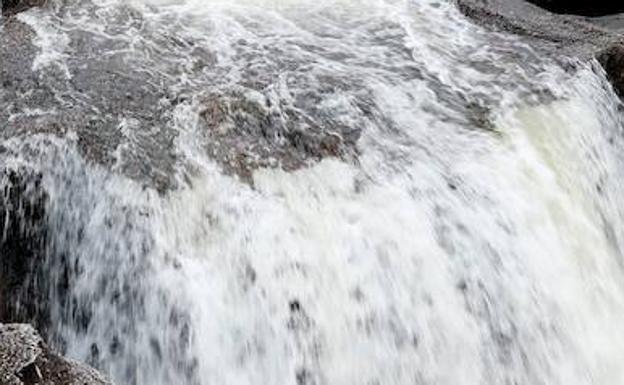 Los ecologistas piden la demolición de la presa del río Cauxa, en Belmonte