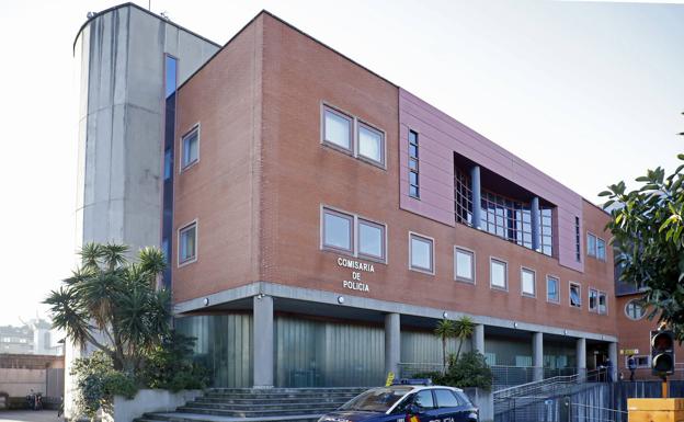 Detenido un hombre en Gijón por agredir a una mujer para robarle el bolso