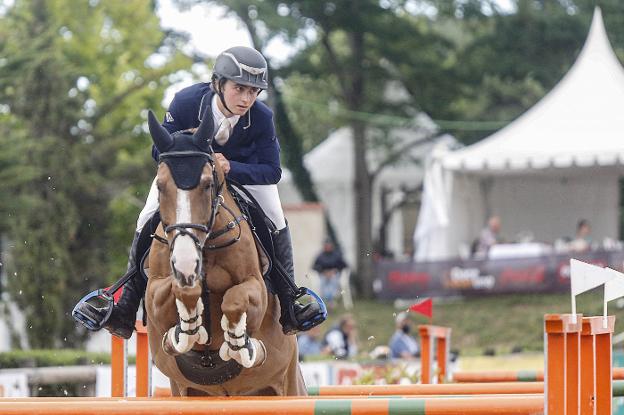 Guillermo González Alonso rompe el crono en el CSN 4 estrellas del Chas