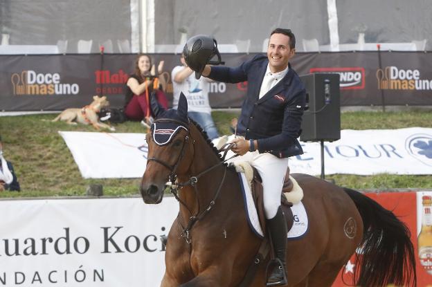 Kevin González de Zárate hace doblete en el Chas