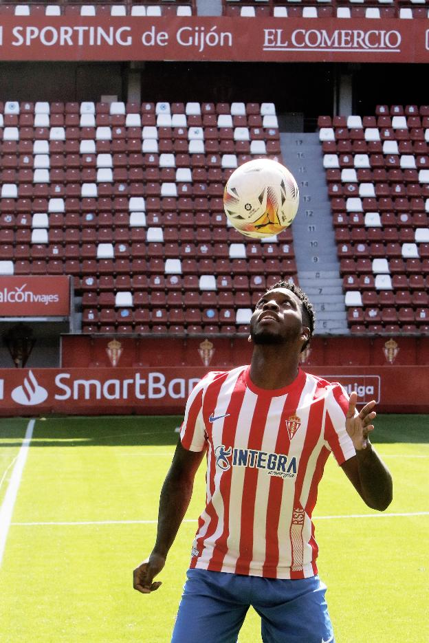 Sporting y Oviedo esperan superar los 10.000 espectadores en sus estadios para abrir la Liga