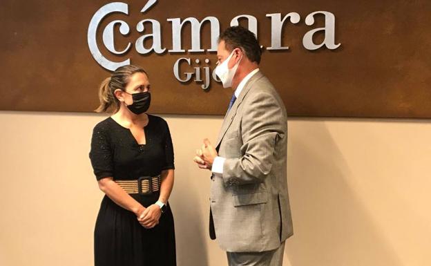 María Calvo: «Lo peor de la pandemia ya pasó, ahora toca transformarnos y pedimos a la Administración que nos acompañe»