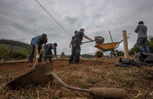 La excavación de la villa romana de La Estaca desvela restos de trabajos de fundición de hierro