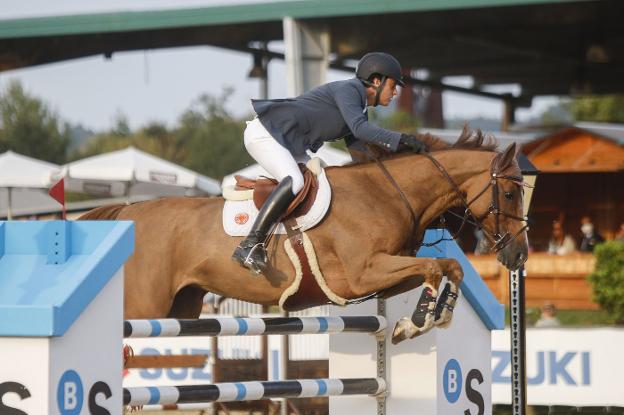 El brasileño Veniss 'colorea' el Chas