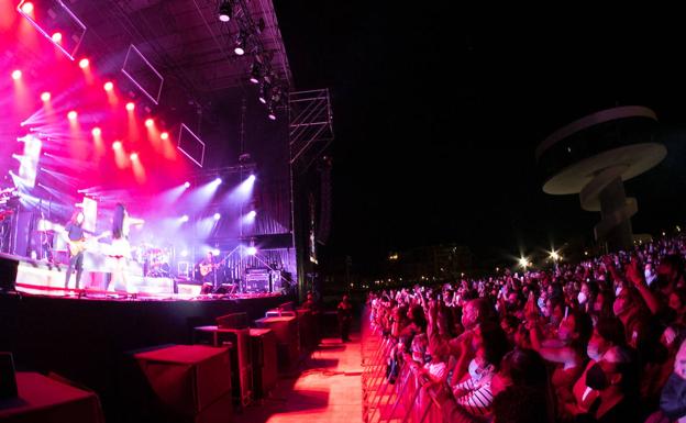 El Principado revisará las medidas anticovid del concierto de Aitana en Avilés tras difundirse las imágenes