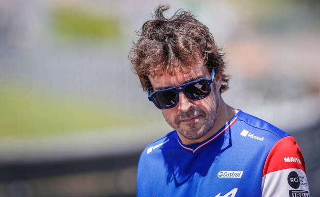 La graciosa respuesta de Ibai Llanos ante la «emoción» de Fernando Alonso cuando habla de hacer la compra