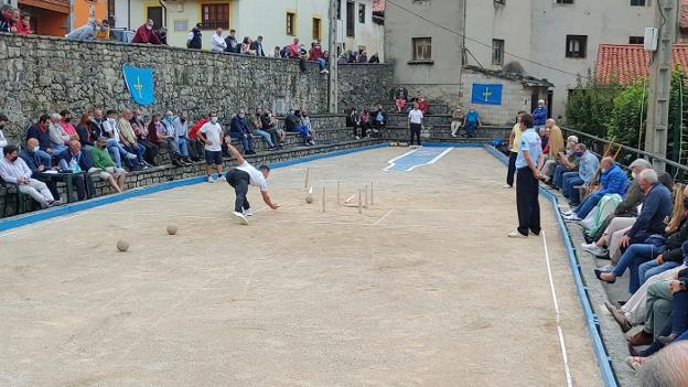 «Suarías lleva una década presentándose a Pueblo Ejemplar y tenemos ilusión»