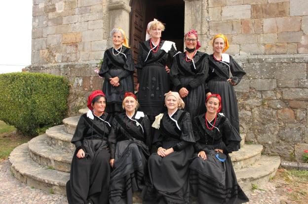 Torazo celebra las fiestas del Carmen sin procesión y con solo un ramo