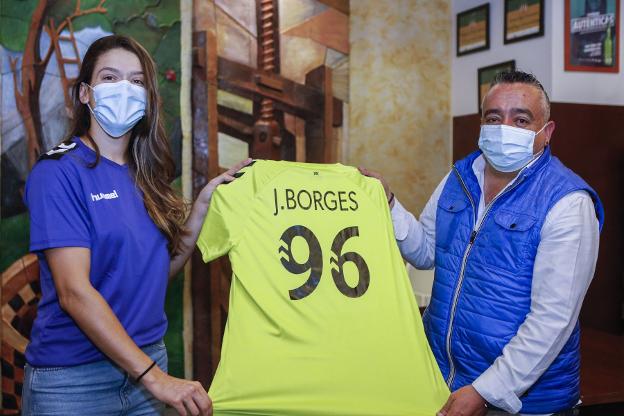 Juliana Borges aterriza en Gijón con el deseo de «crecer con el club»