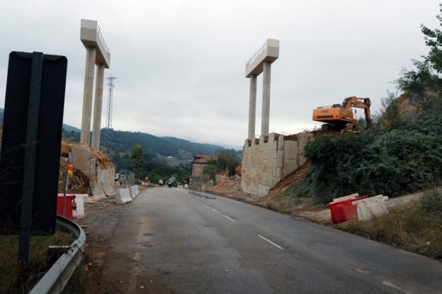 Reabre al tráfico un mes después la AS-370, entre Salas y Soto de los Infantes
