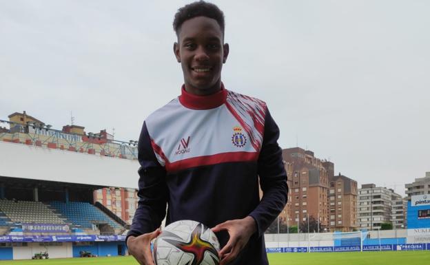 Juan Perea entrena con el equipo y Javi Pérez está listo