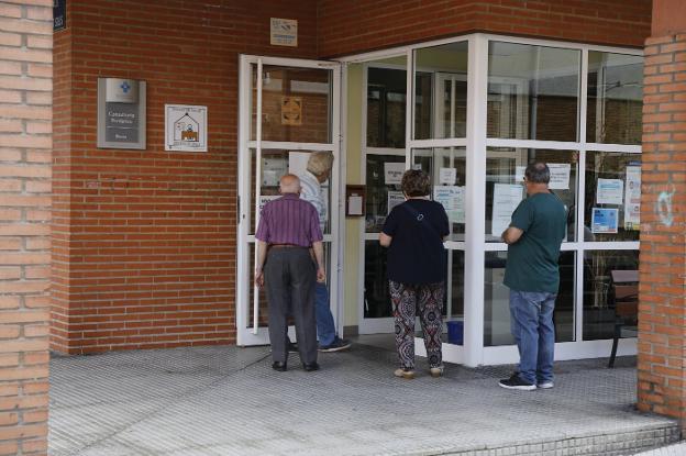 «El consultorio médico de Blimea está llamado a desaparecer», dicen los vecinos