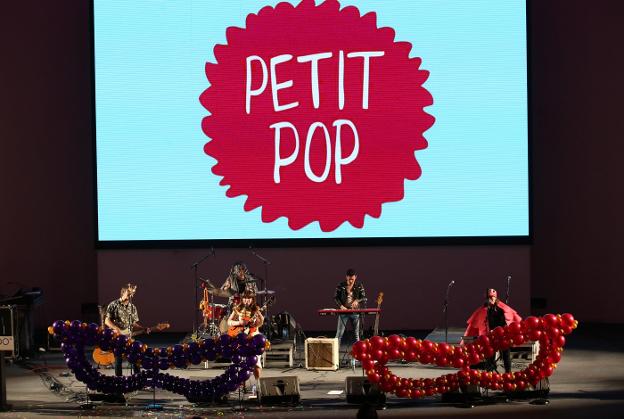 «Lo bonito de llevar diez años tocando es que hemos visto crecer a nuestro público»