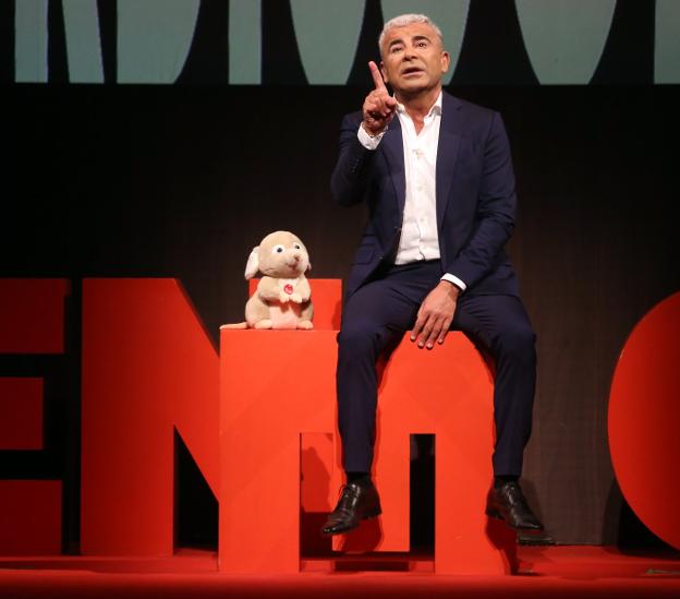 Jorge Javier Vázquez, en una comedia de estoicismo