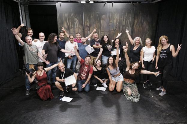 Una boda para «volvernos locos» en Gijón