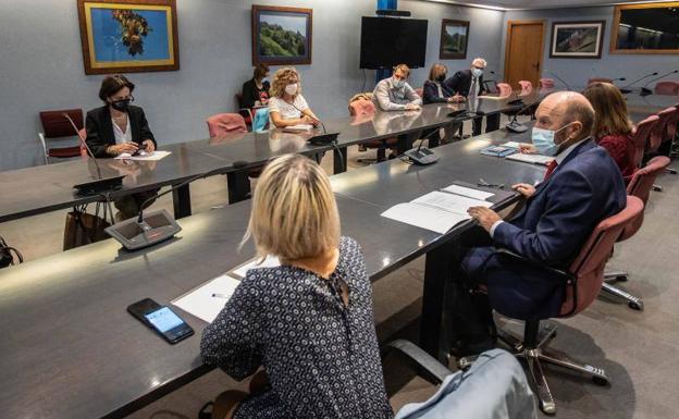 El Principado perfila una nueva convocatoria de ayudas covid «más ligera» en los trámites