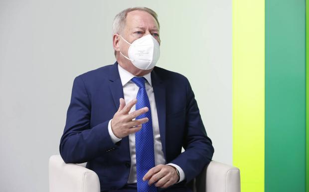 Aurelio Martín: «El cambio que van a experimentar las ciudades en 2030 va a ser enorme. Y en Gijón solo cabe decidir si queremos estar en el pelotón de cabeza o los últimos»