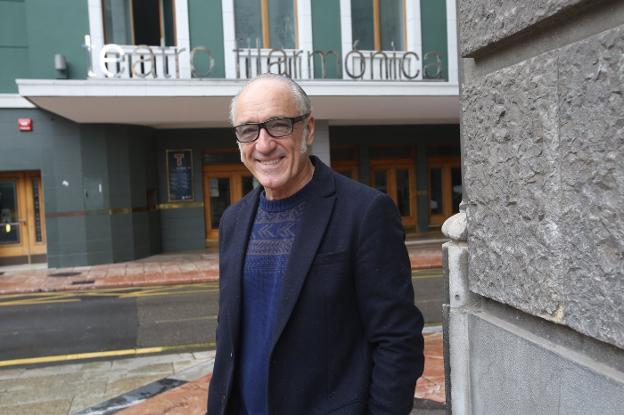 «El teatro es compartir emociones con otros»