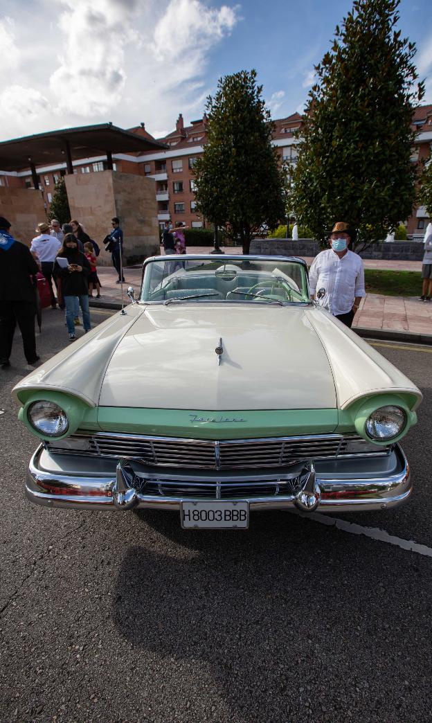 La ciudad regresa al pasado llevada por los 'haigas'